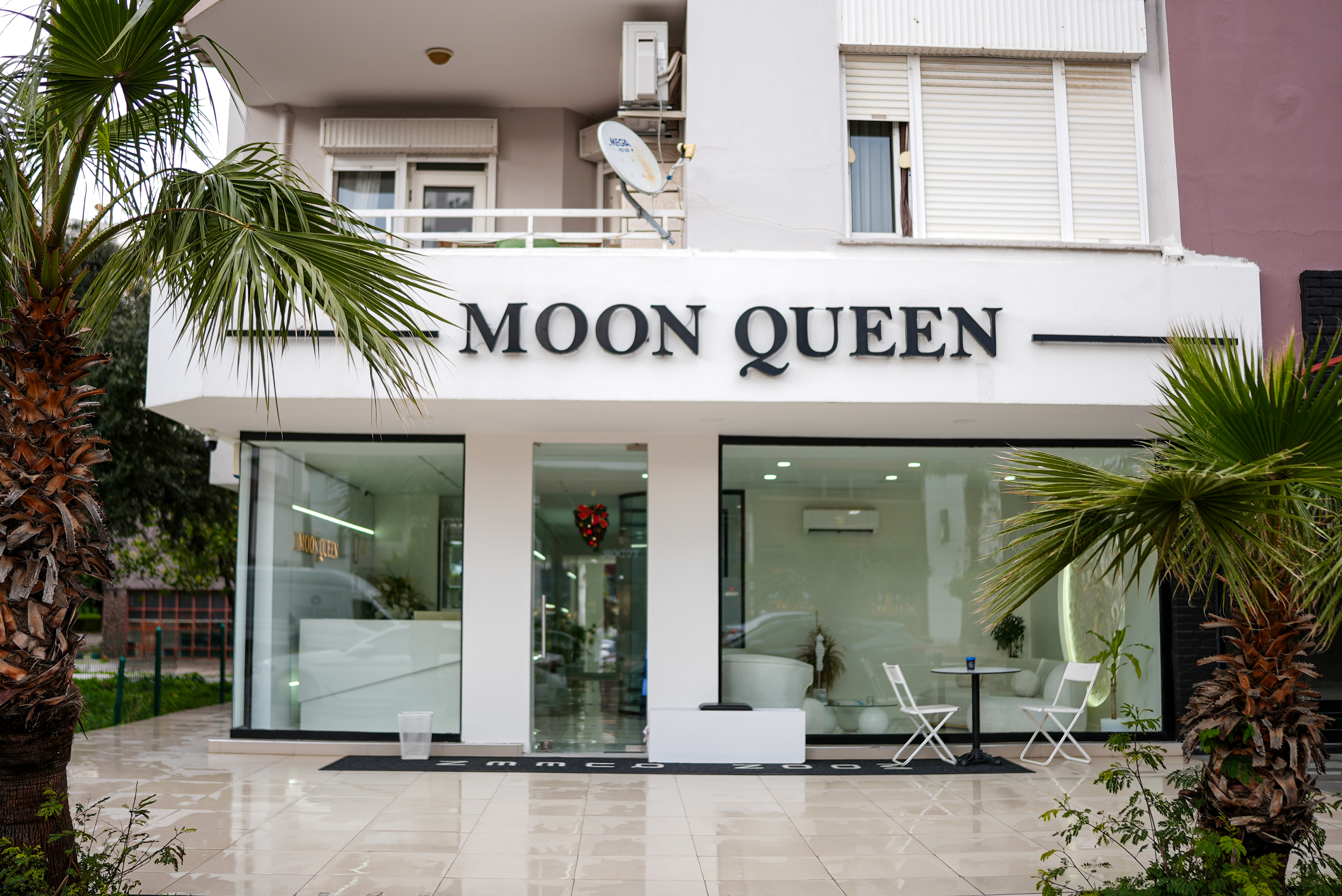 moon-queen-antalya-dis-cephe.jpg.JPG